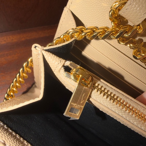 Yves Saint Laurent Beige Quilted Clutch with Gold Accents - Picture 4 of 5